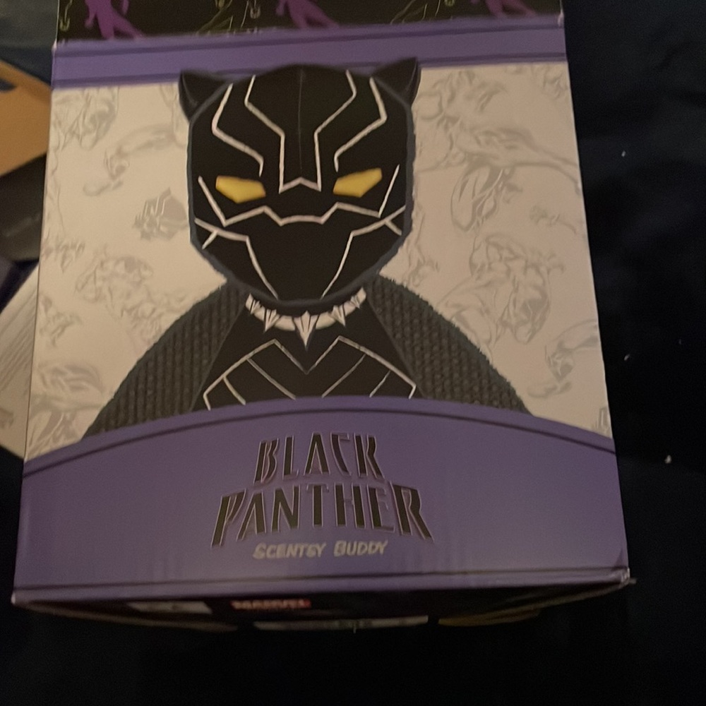 3Scentsy Black Panther Buddy w/ Scent Pak along with Black Panther Wall Diffuser
